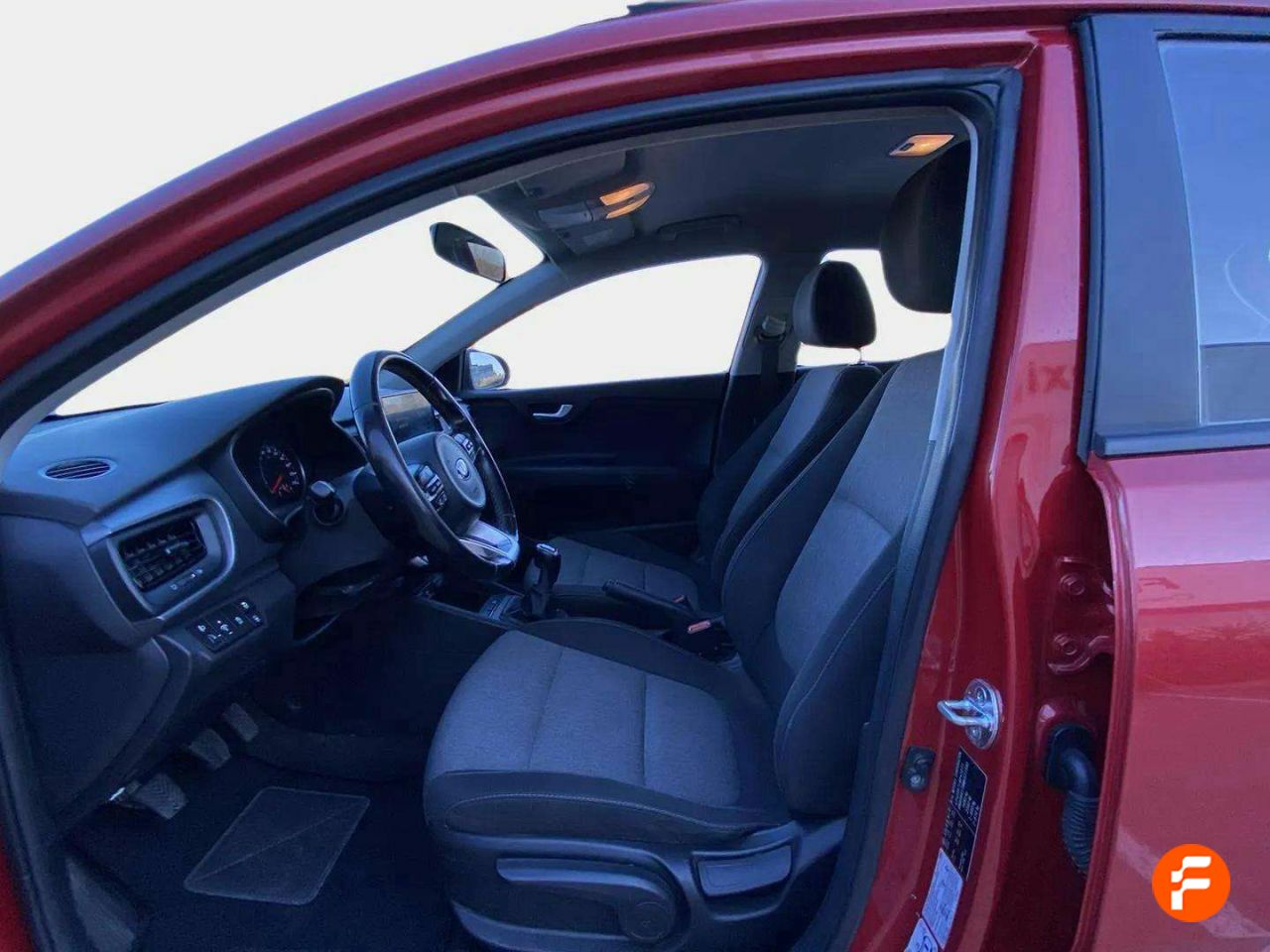 Foto Kia Stonic 12