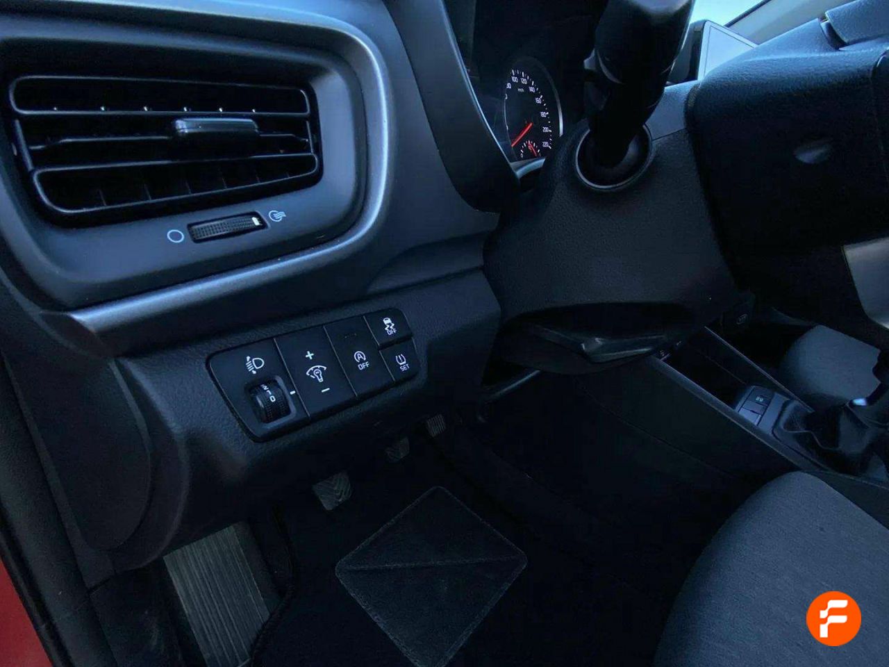 Foto Kia Stonic 17