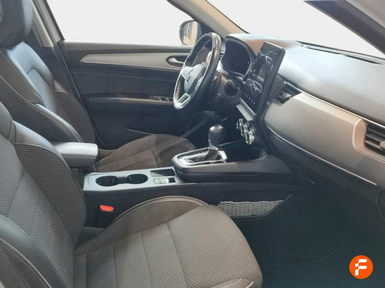 Foto Renault Arkana 12