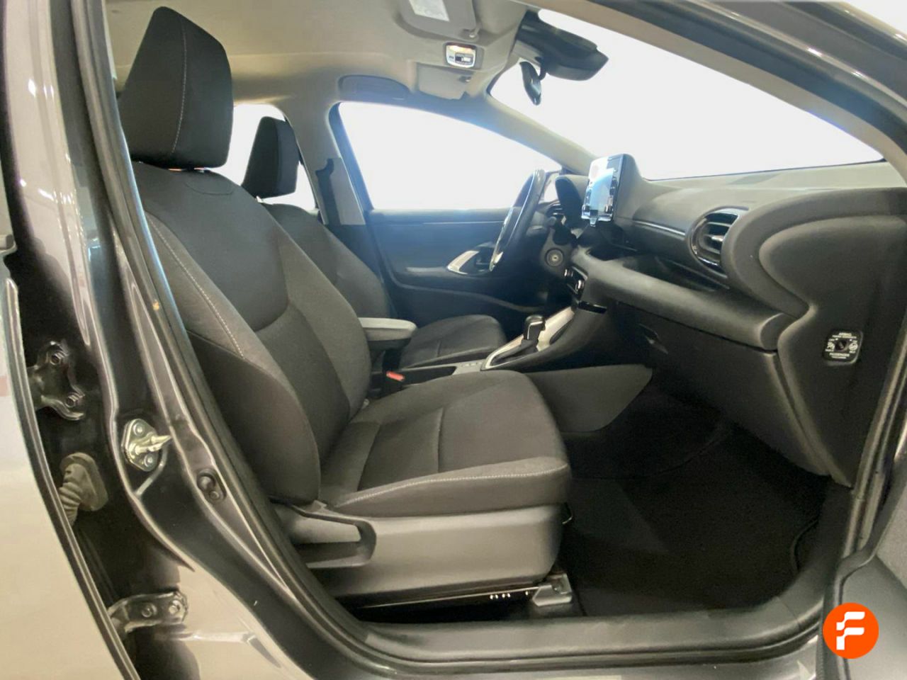 Foto Toyota Yaris 12