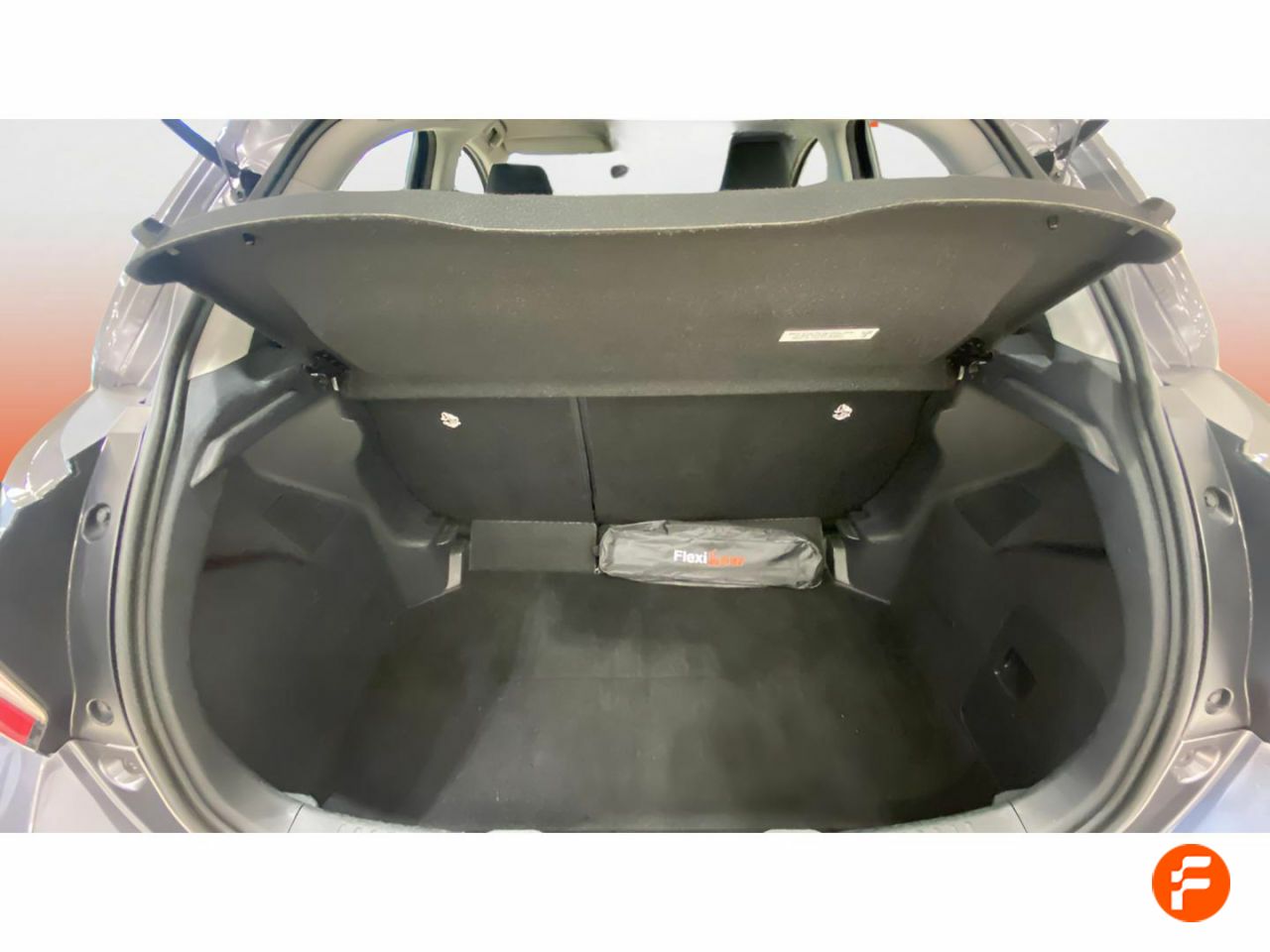 Foto Toyota Yaris 14