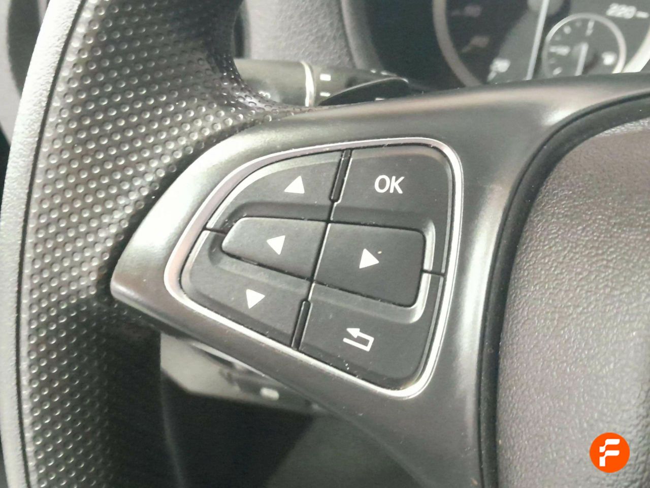 Foto Mercedes-Benz Vito 12