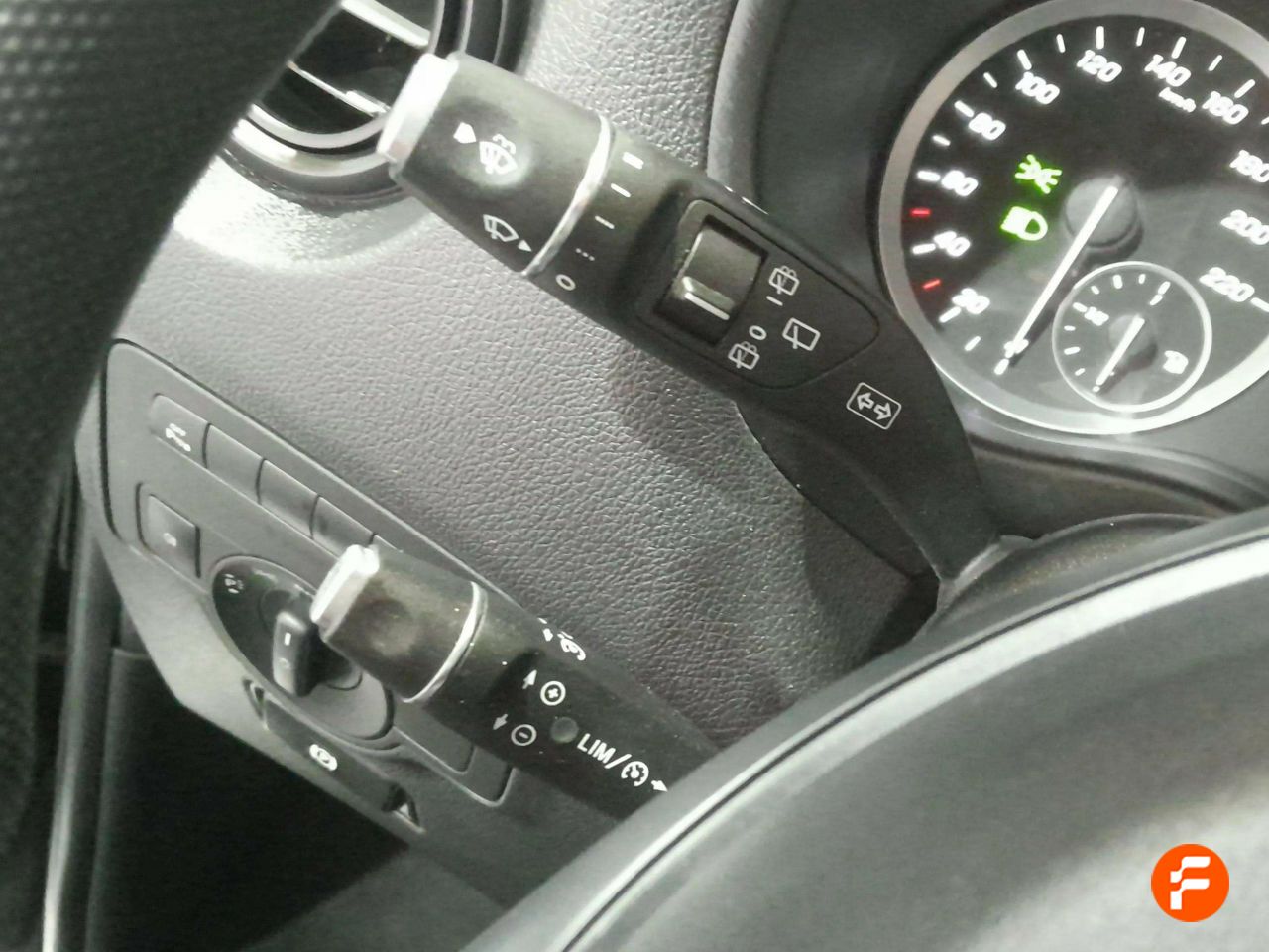 Foto Mercedes-Benz Vito 14