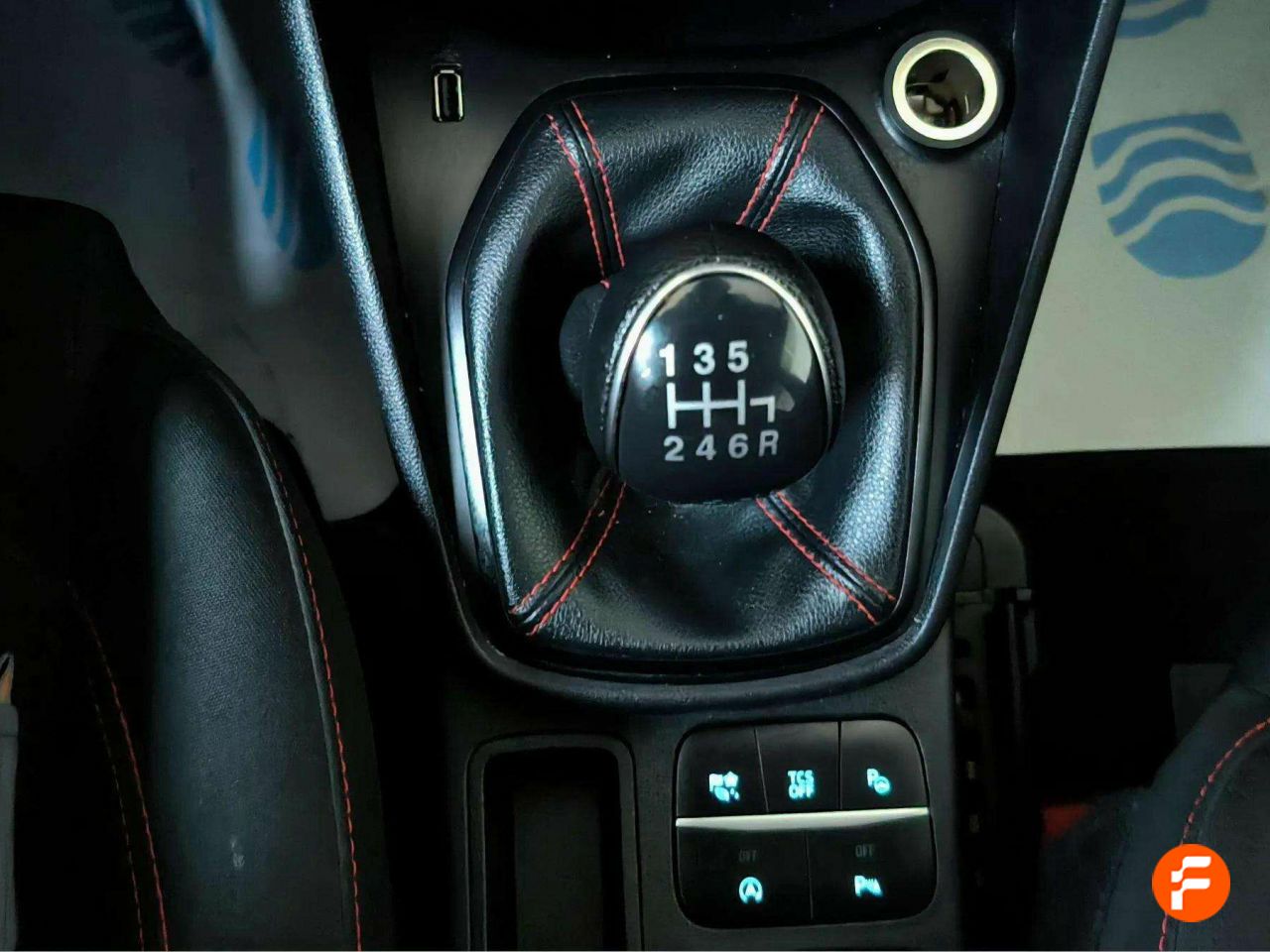 Foto Ford Fiesta 19