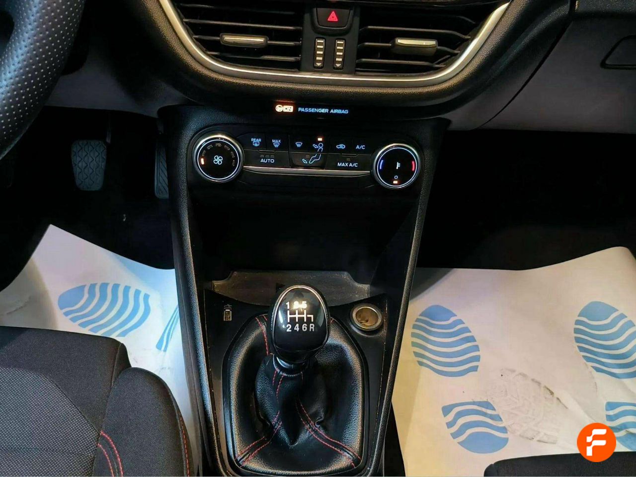 Foto Ford Fiesta 25