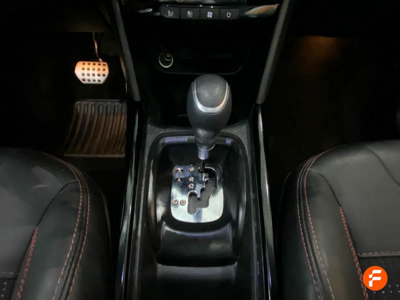 Foto Peugeot 2008 13