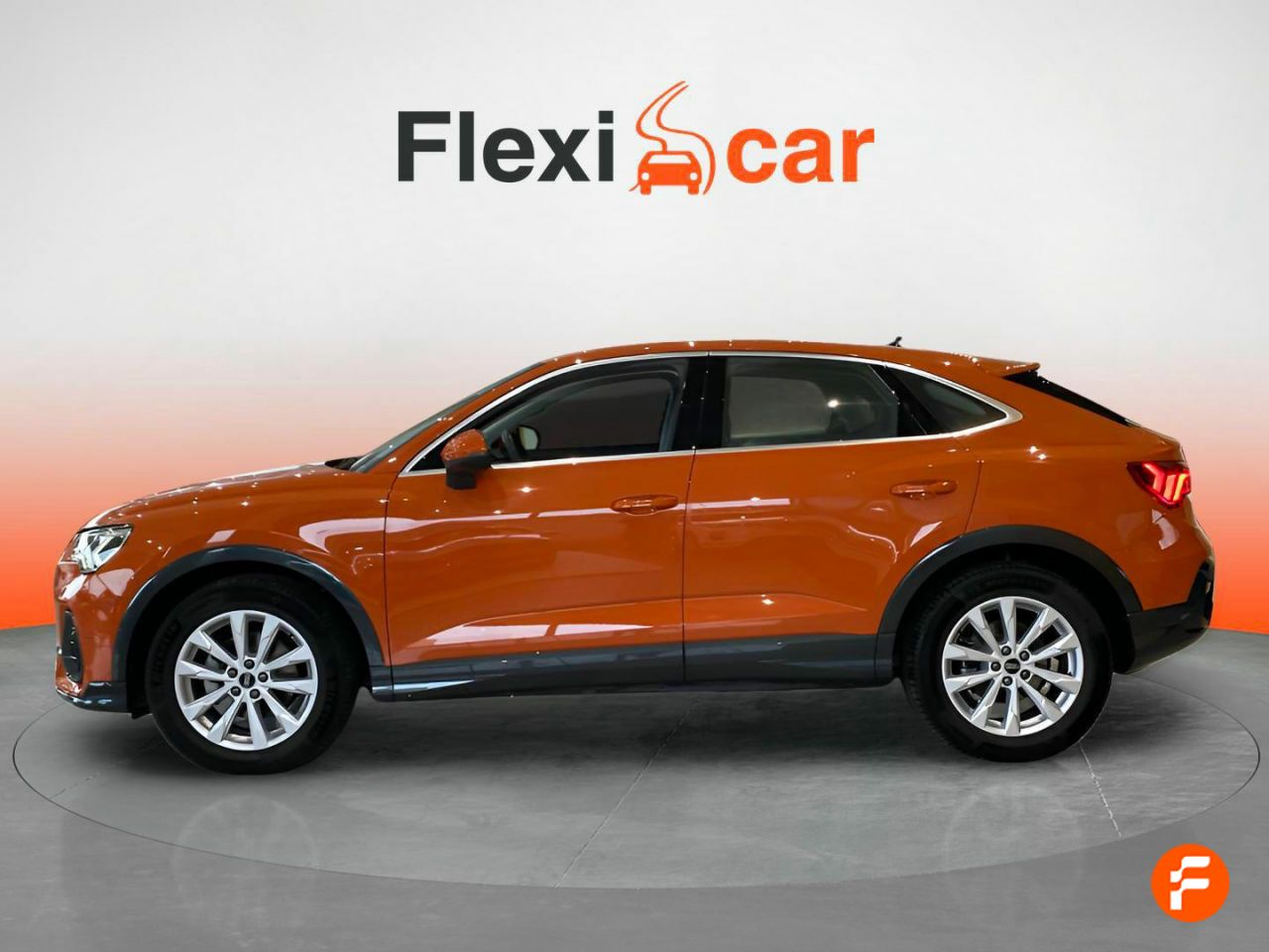 Foto Audi Q3 8