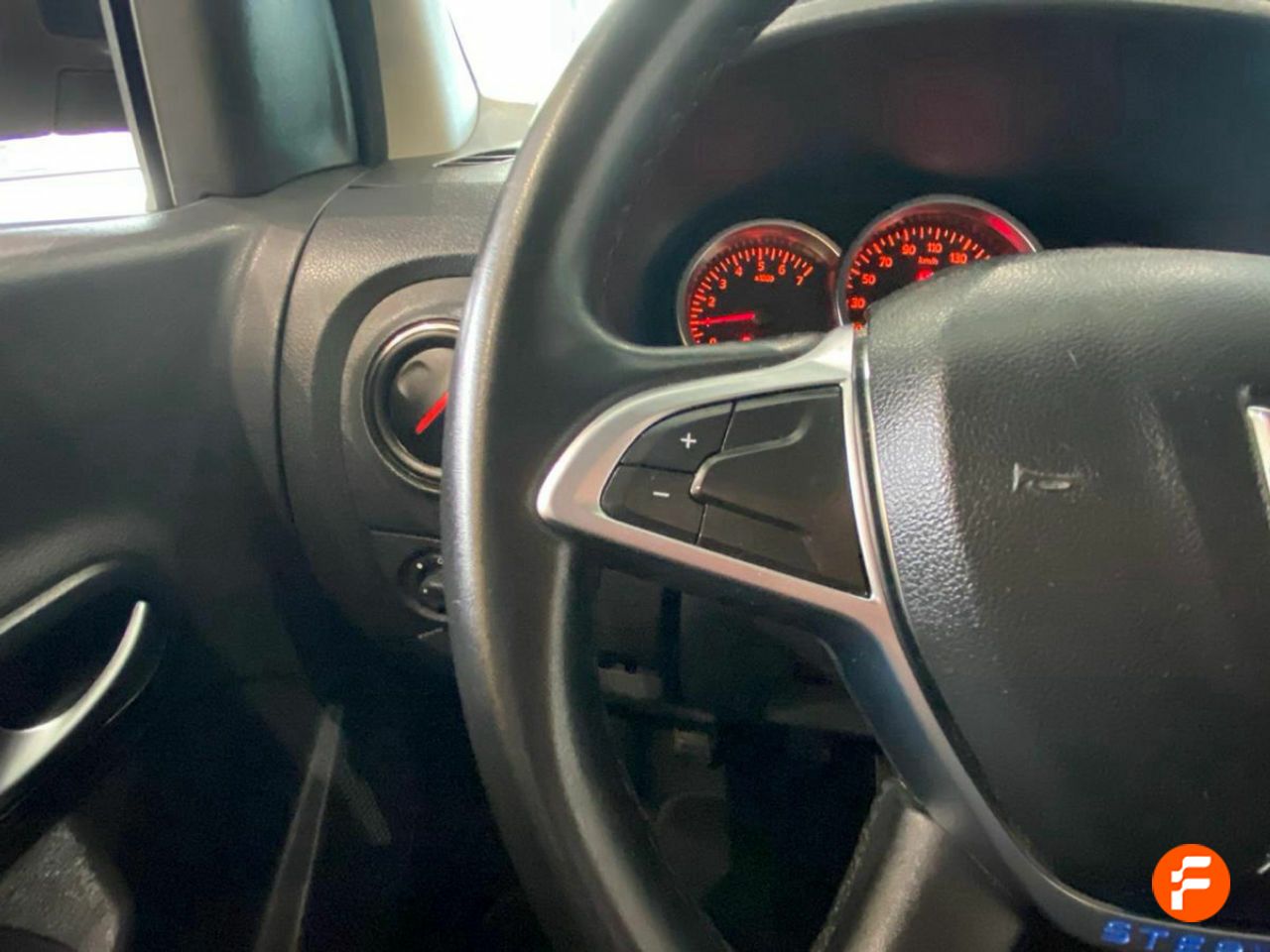 Foto Dacia Dokker 16