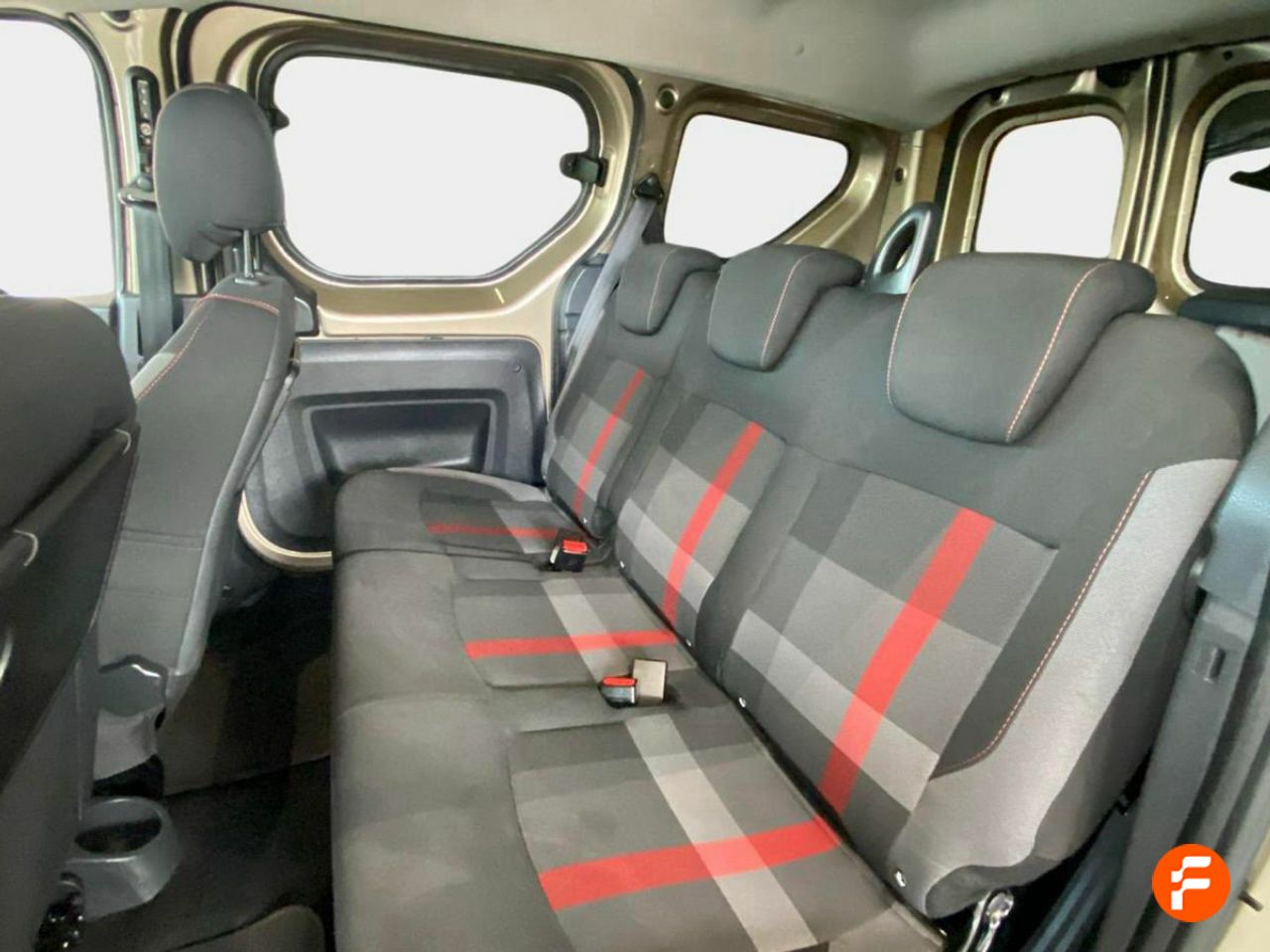 Foto Dacia Dokker 21