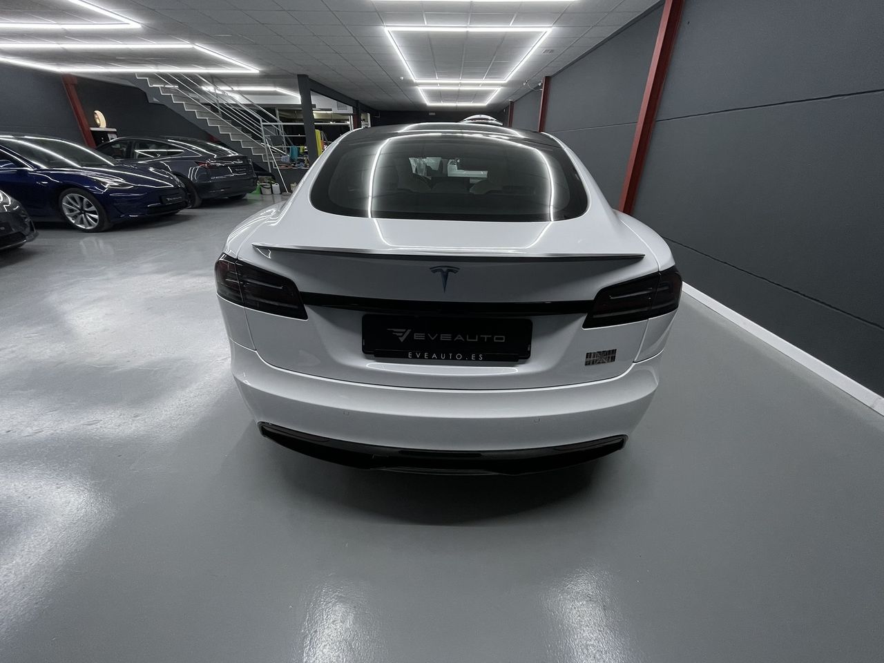 Foto Tesla Model  S 4