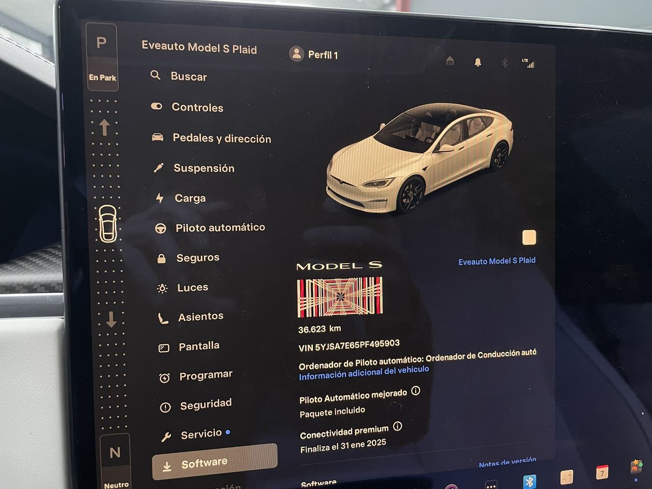 Foto Tesla Model  S 12