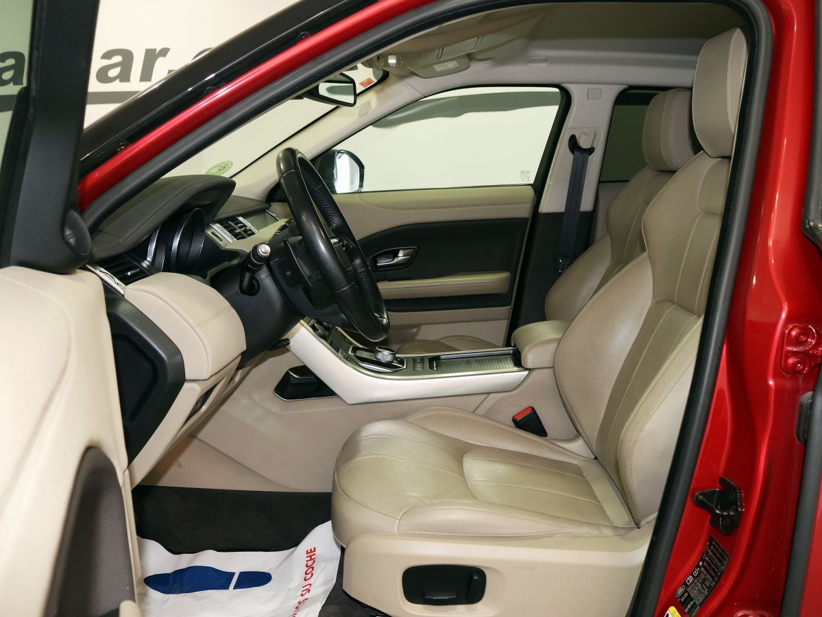 Foto Land-Rover Range Rover Evoque 13