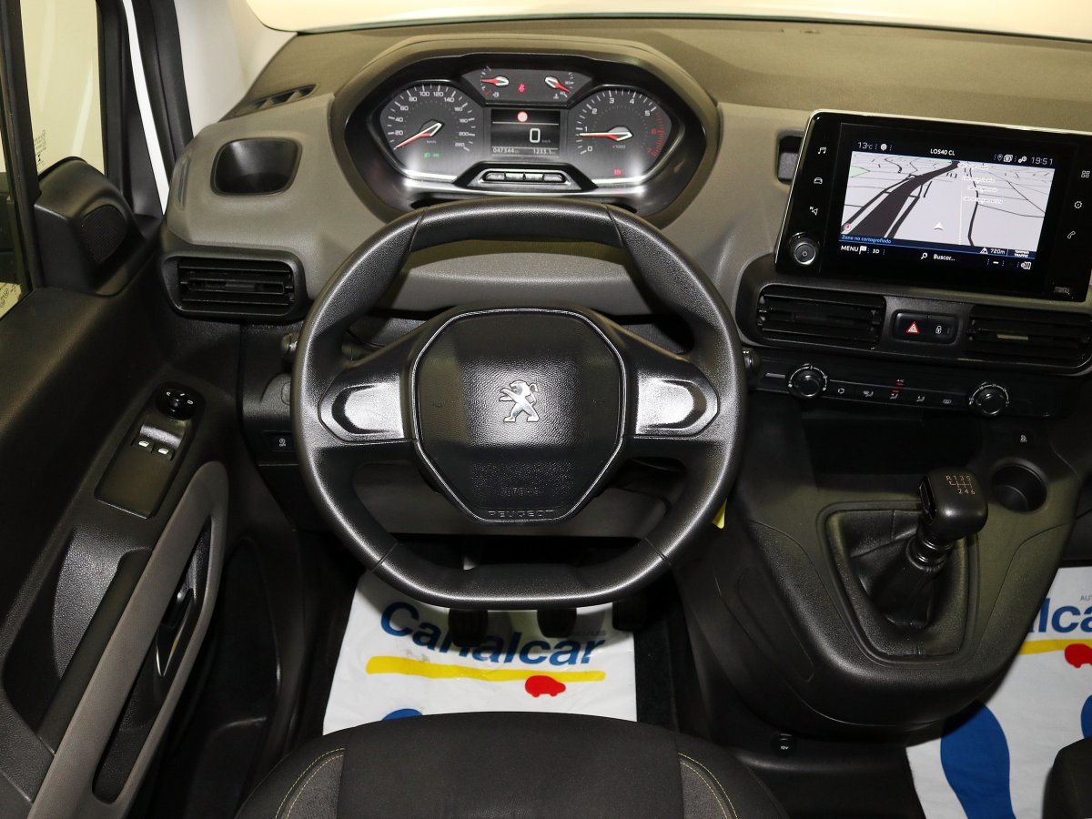 Foto Peugeot Rifter 24