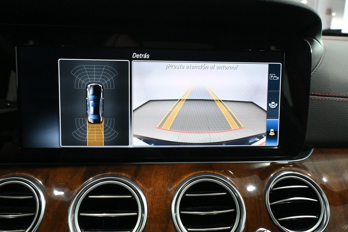 Foto Mercedes-Benz Clase E 17