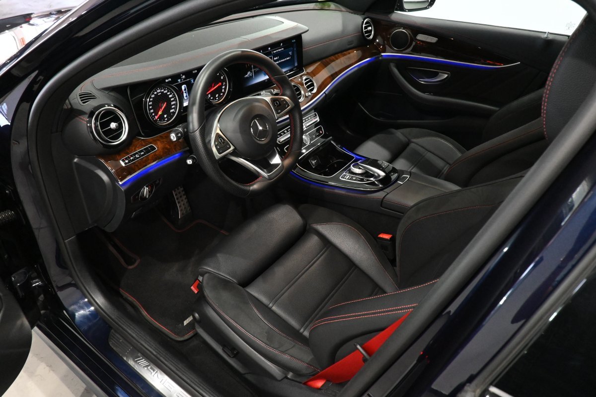 Foto Mercedes-Benz Clase E 18