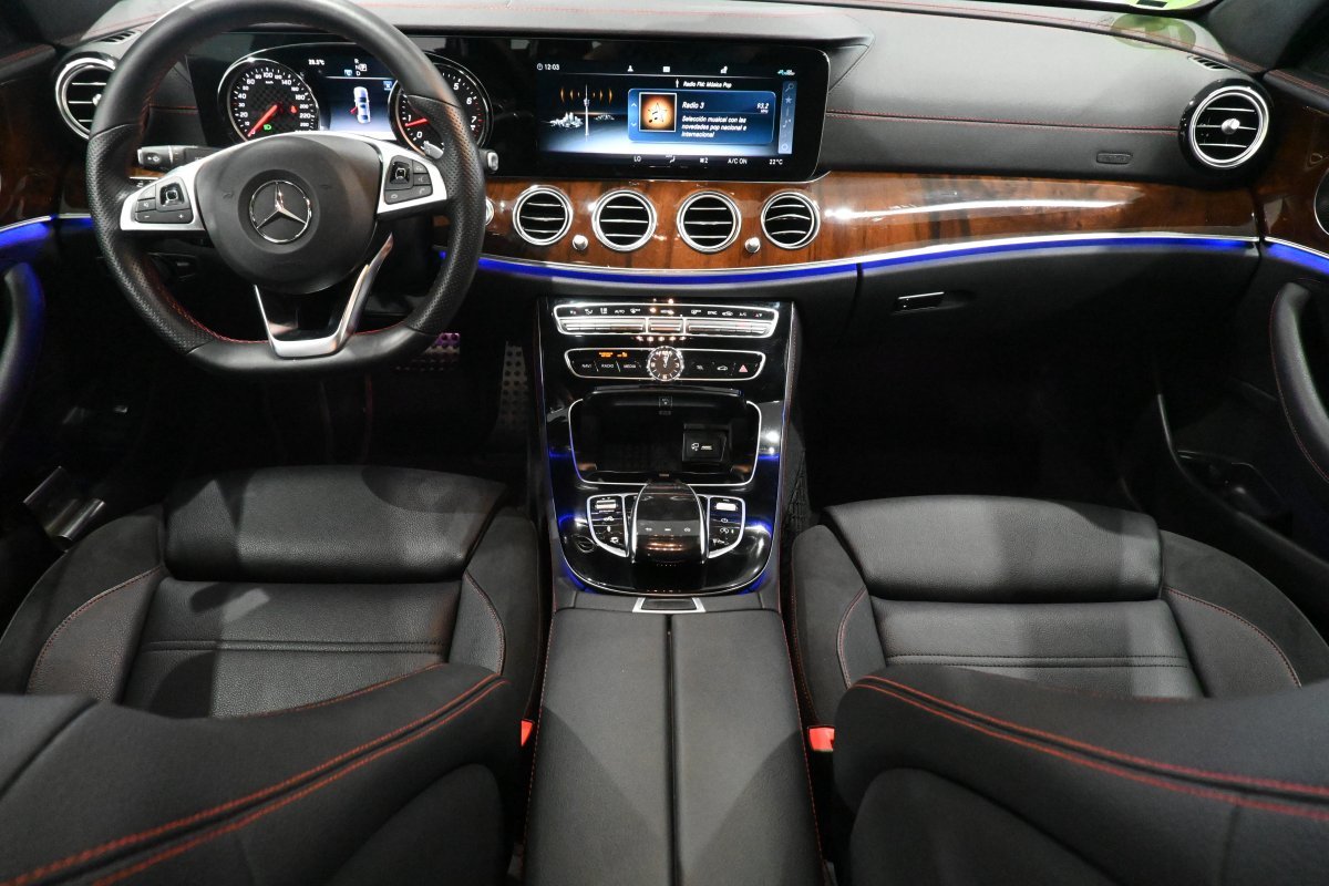 Foto Mercedes-Benz Clase E 19