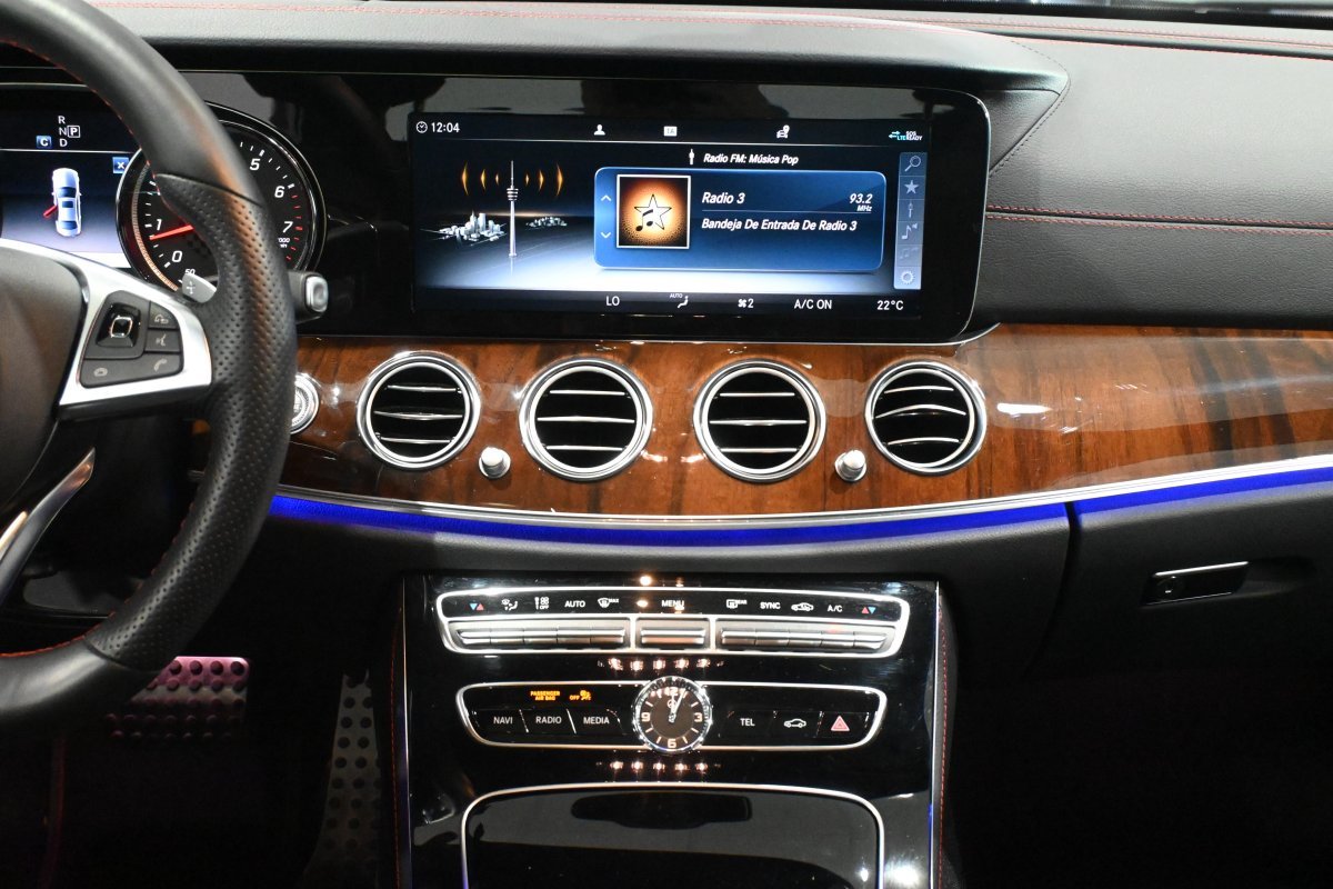 Foto Mercedes-Benz Clase E 21