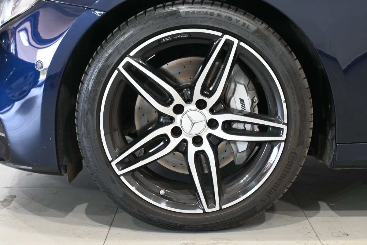 Foto Mercedes-Benz Clase E 39