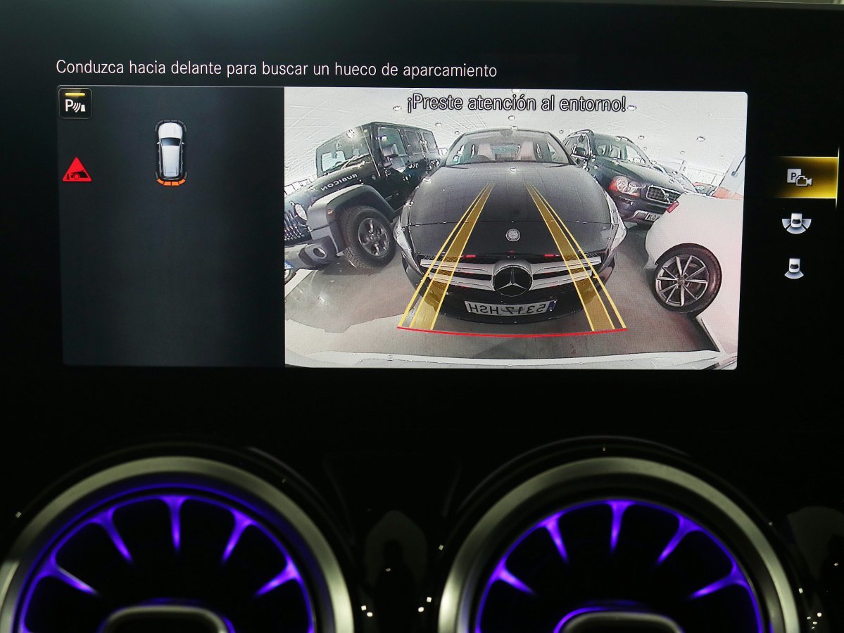 Foto Mercedes-Benz Clase GLB 20