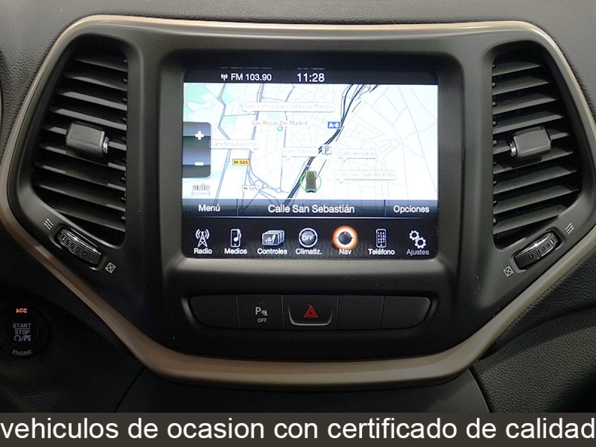 Foto Jeep Cherokee 25