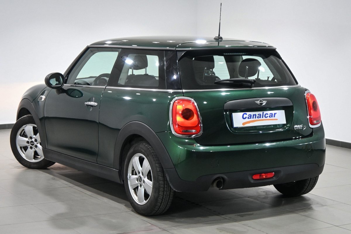 Foto Mini 3 Puertas 6