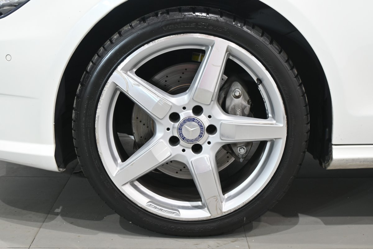 Foto Mercedes-Benz Clase CLS 33