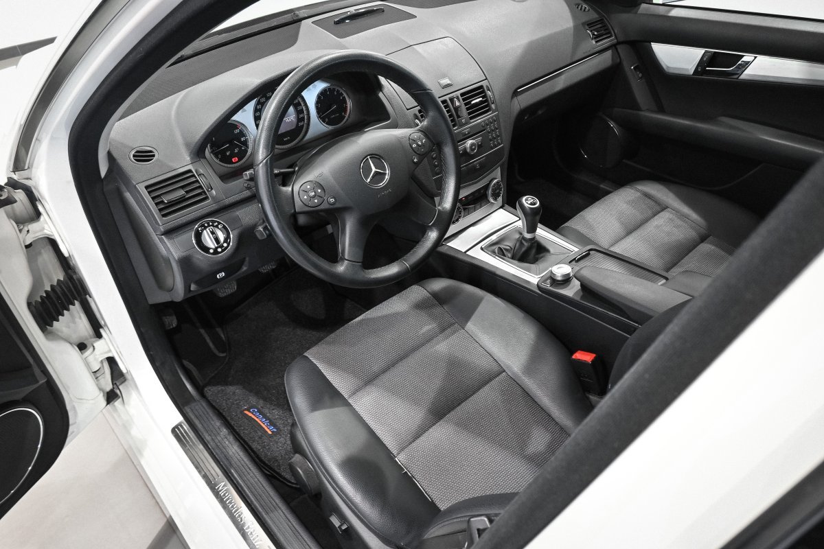 Foto Mercedes-Benz Clase C 9