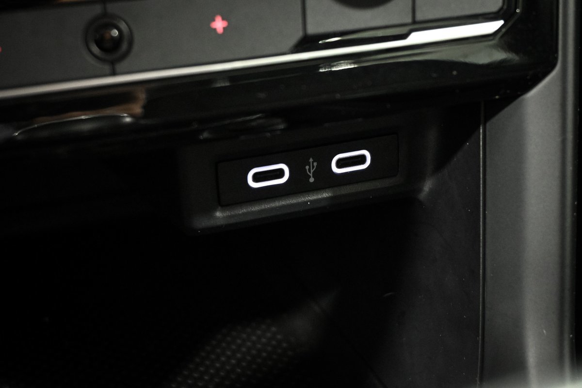 Foto Volkswagen T-Cross 21