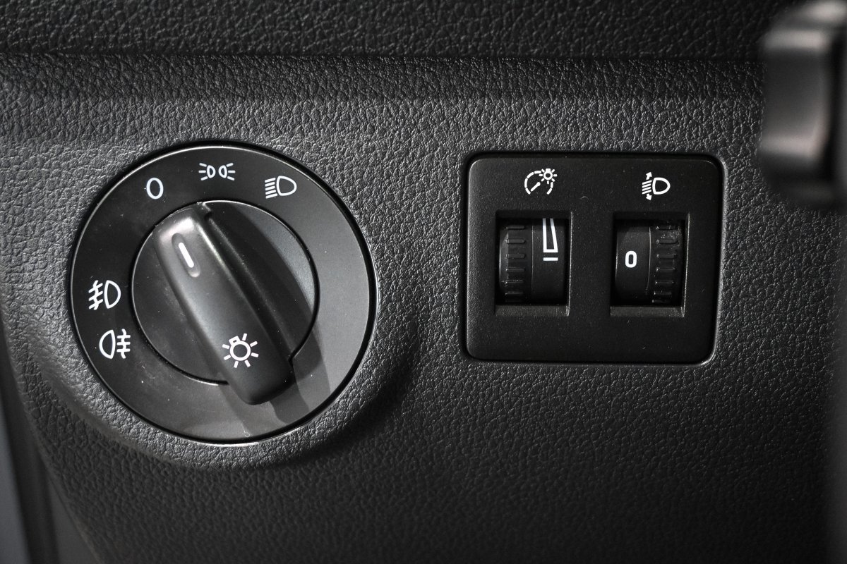 Foto Volkswagen Caddy 19