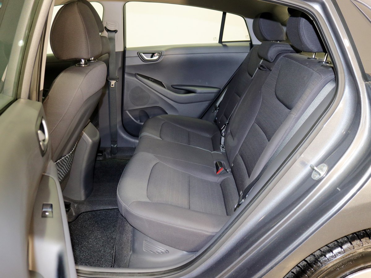 Foto Hyundai IONIQ 15