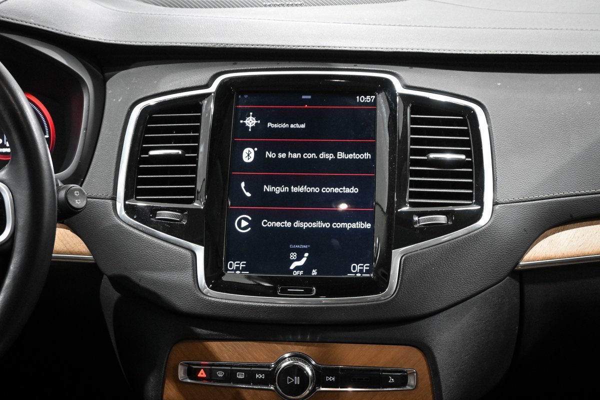 Foto Volvo XC90 16