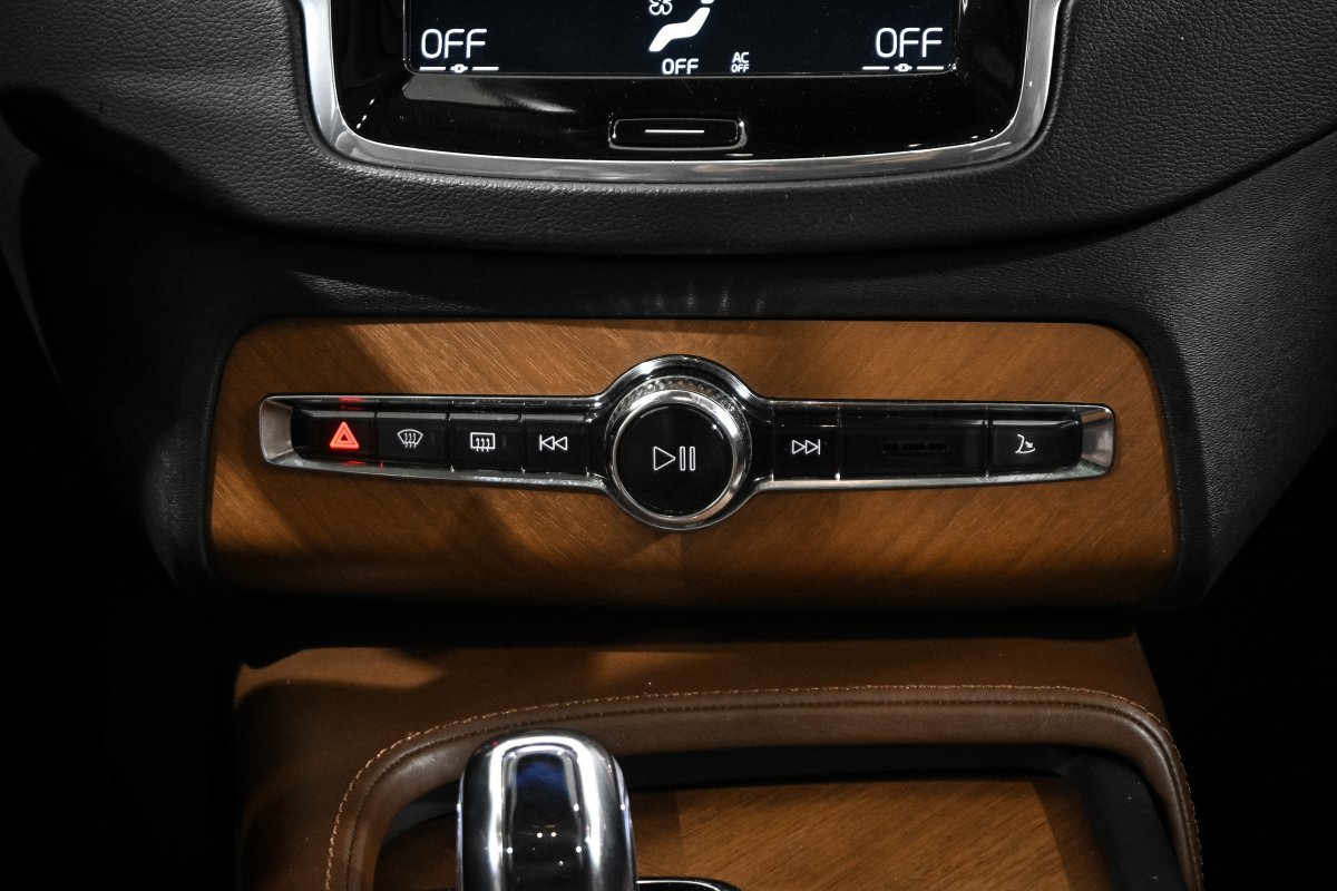 Foto Volvo XC90 18