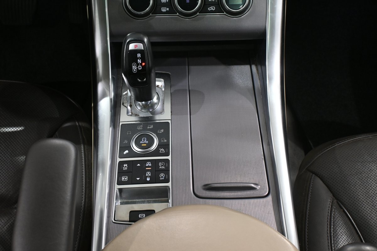 Foto Land-Rover Range Rover Sport 23