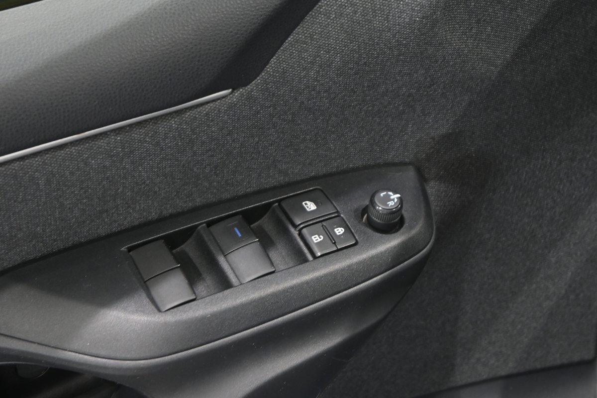 Foto Toyota Yaris 27