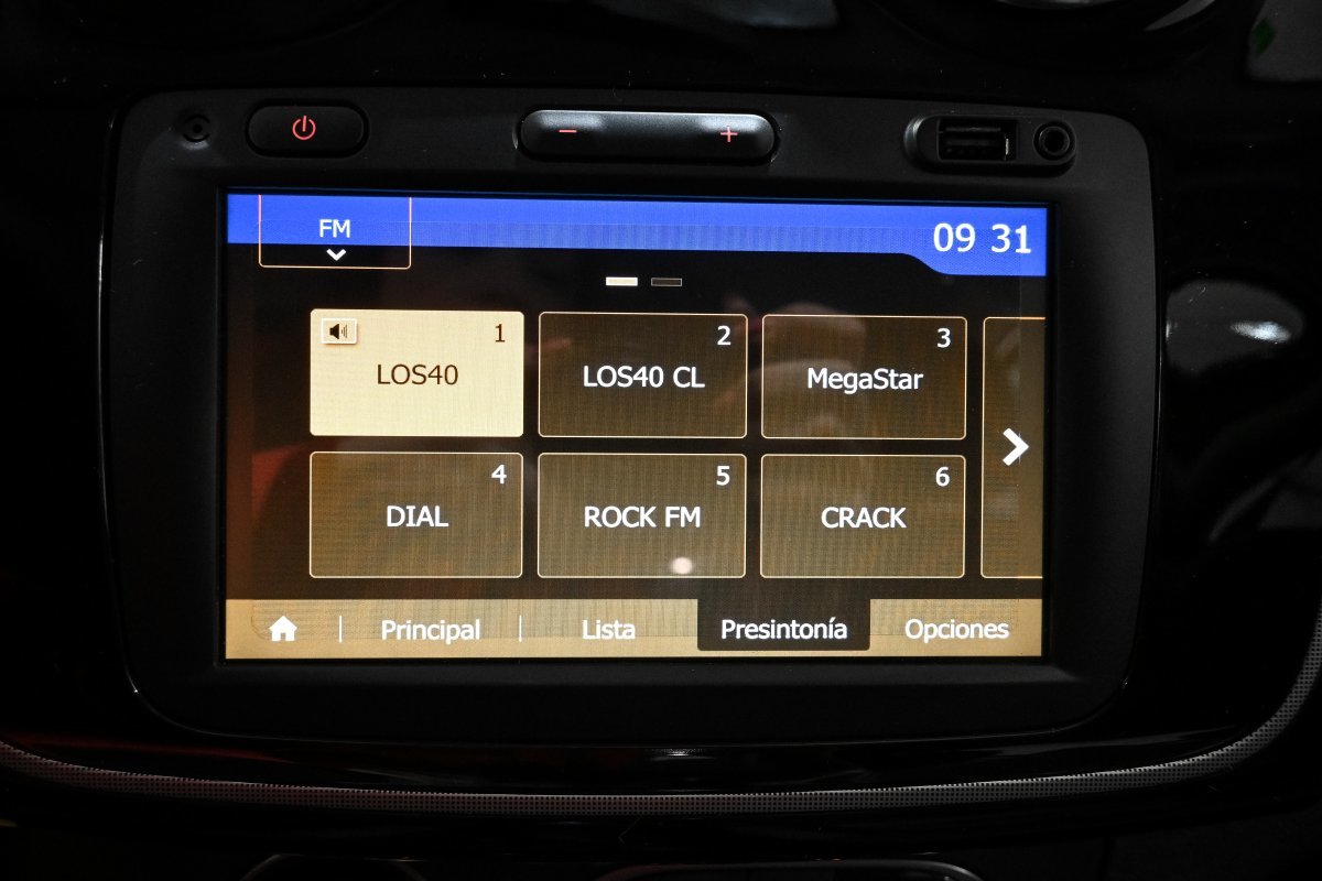 Foto Dacia Sandero 13
