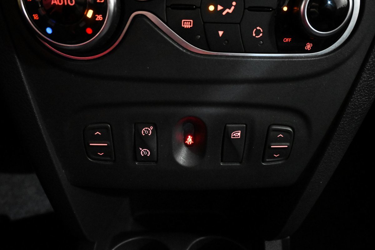 Foto Dacia Sandero 19