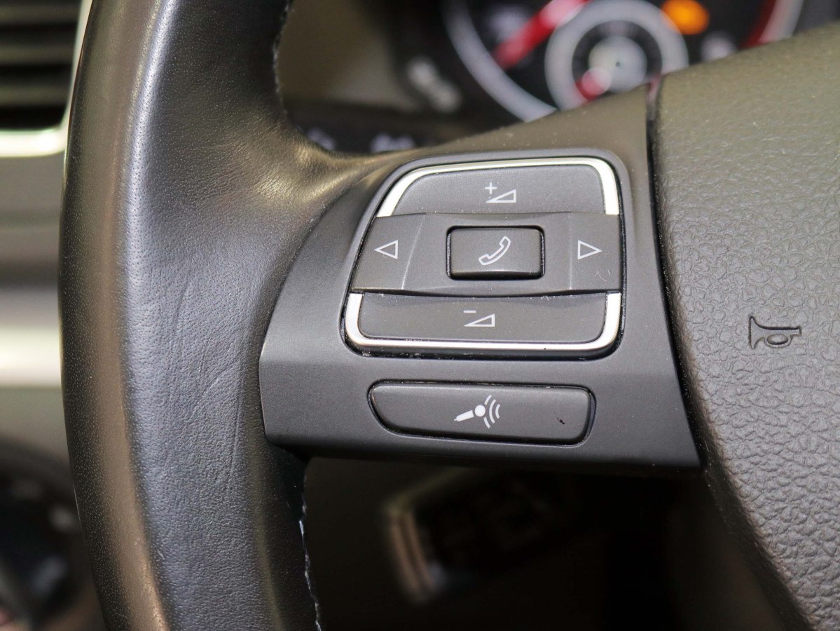 Foto Volkswagen Sharan 26