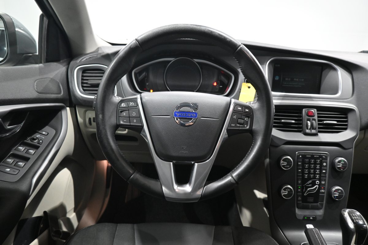 Foto Volvo V40 16