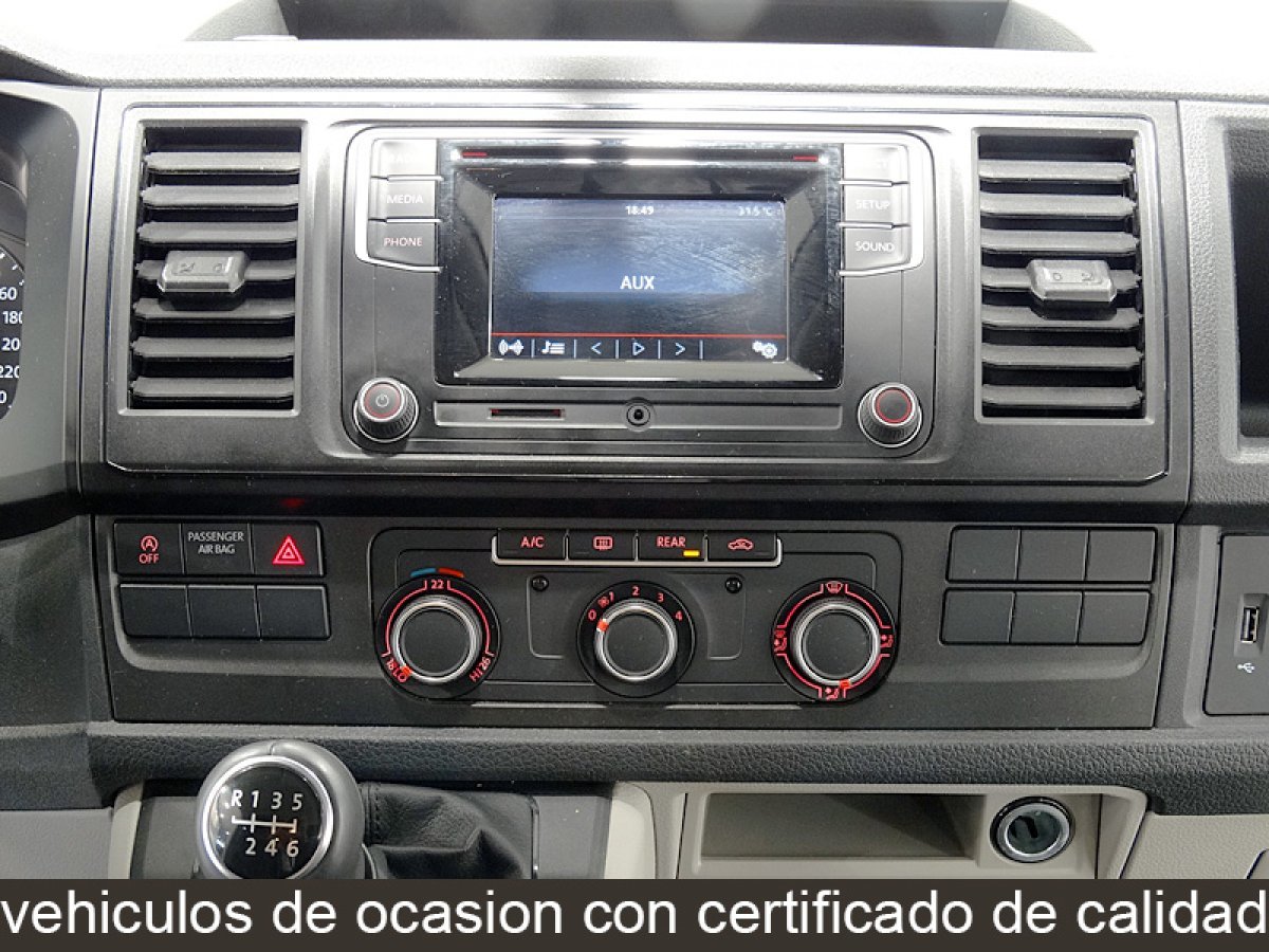 Foto Volkswagen Caravelle 24