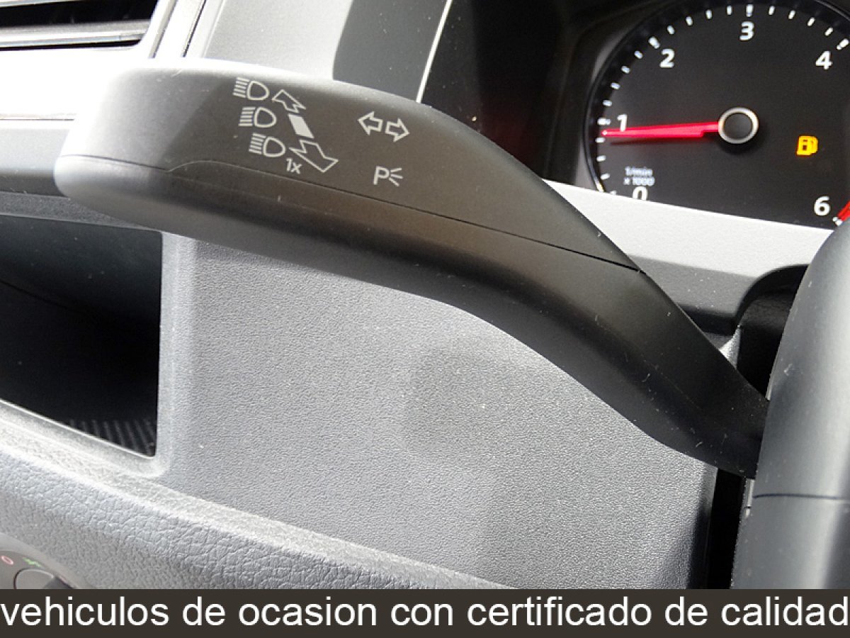 Foto Volkswagen Caravelle 26