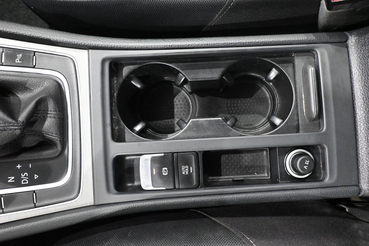 Foto Volkswagen Golf 21