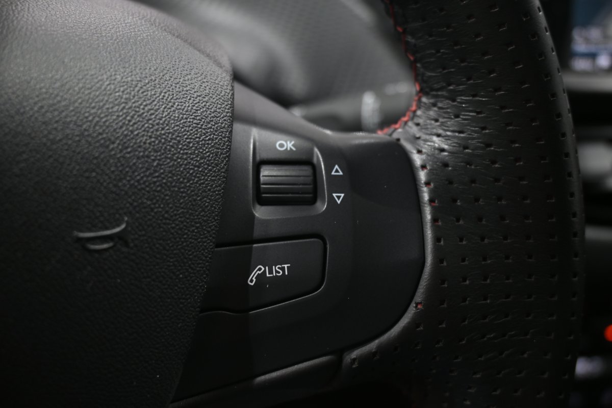 Foto Peugeot 2008 23