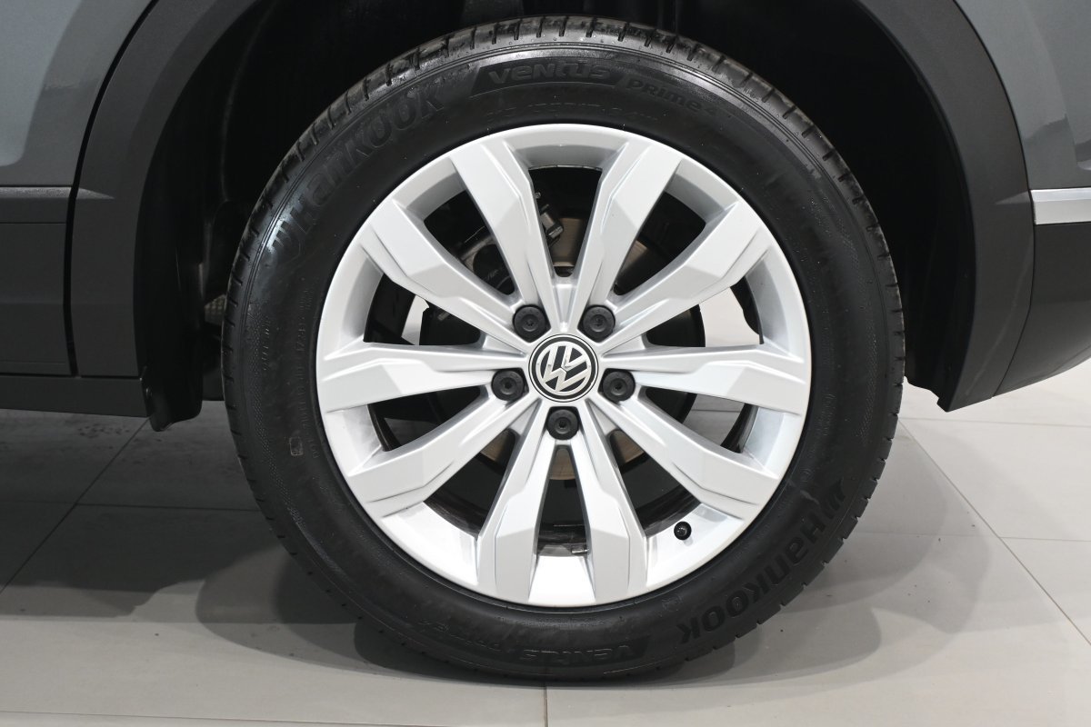 Foto Volkswagen T-Roc 28