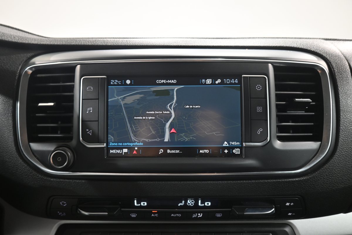 Foto Peugeot Traveller 17