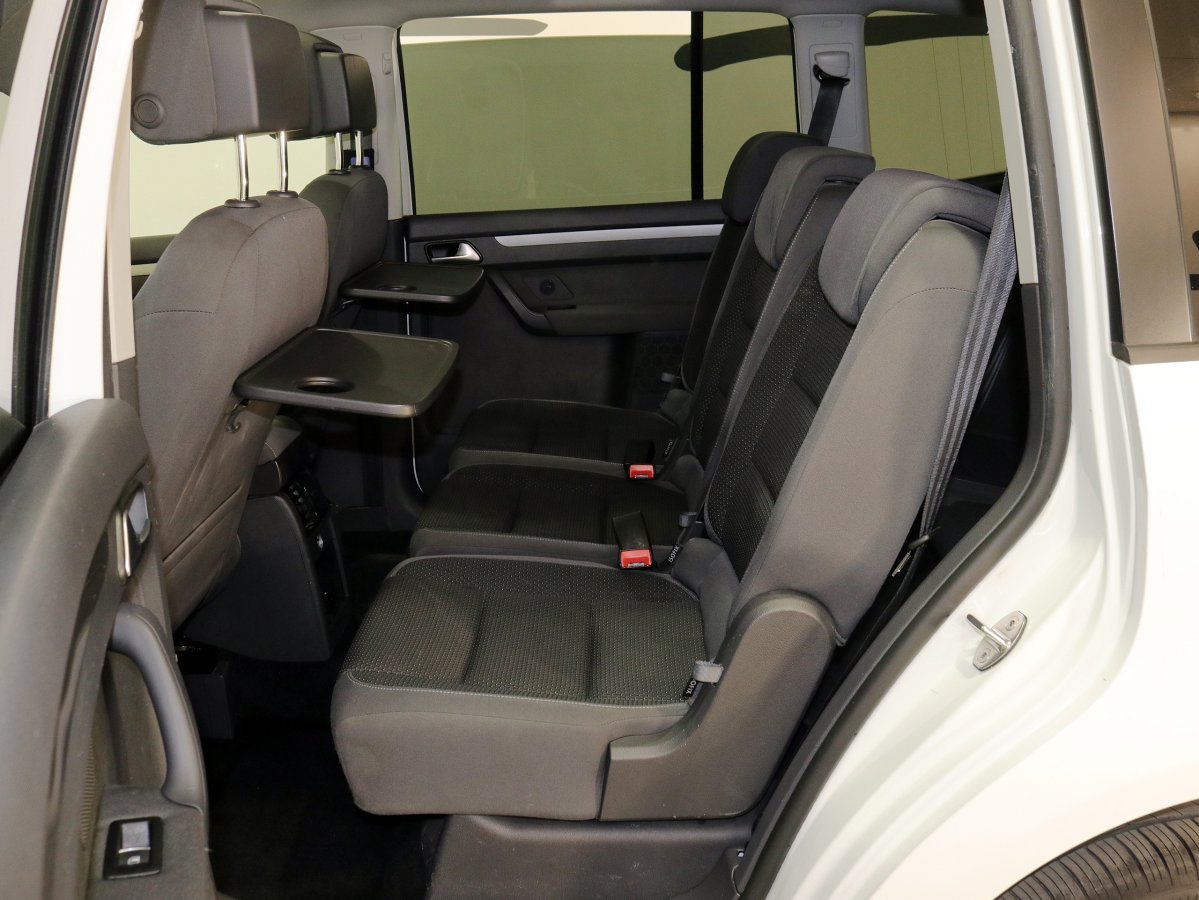 Foto Volkswagen Touran 16