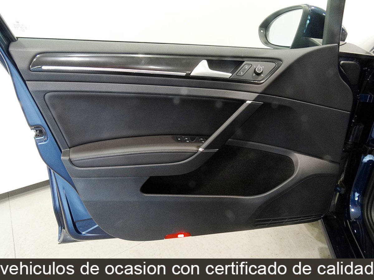 Foto Volkswagen Golf 19