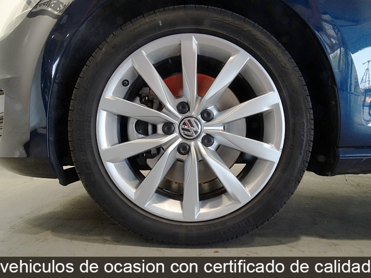 Foto Volkswagen Golf 25