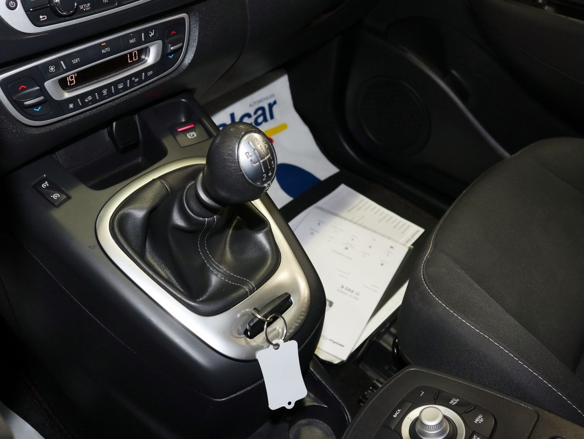 Foto Renault Scénic 22