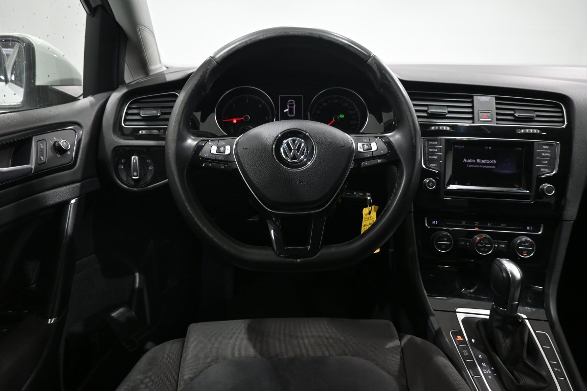 Foto Volkswagen Golf 20