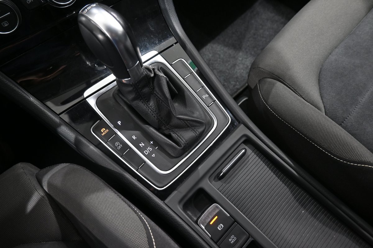 Foto Volkswagen Golf 22